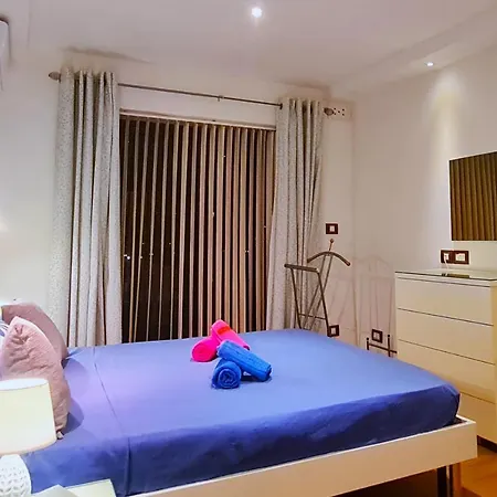 Unobstructred Seaviews, 2br, Kingbeds, Fully Acd Apartmán